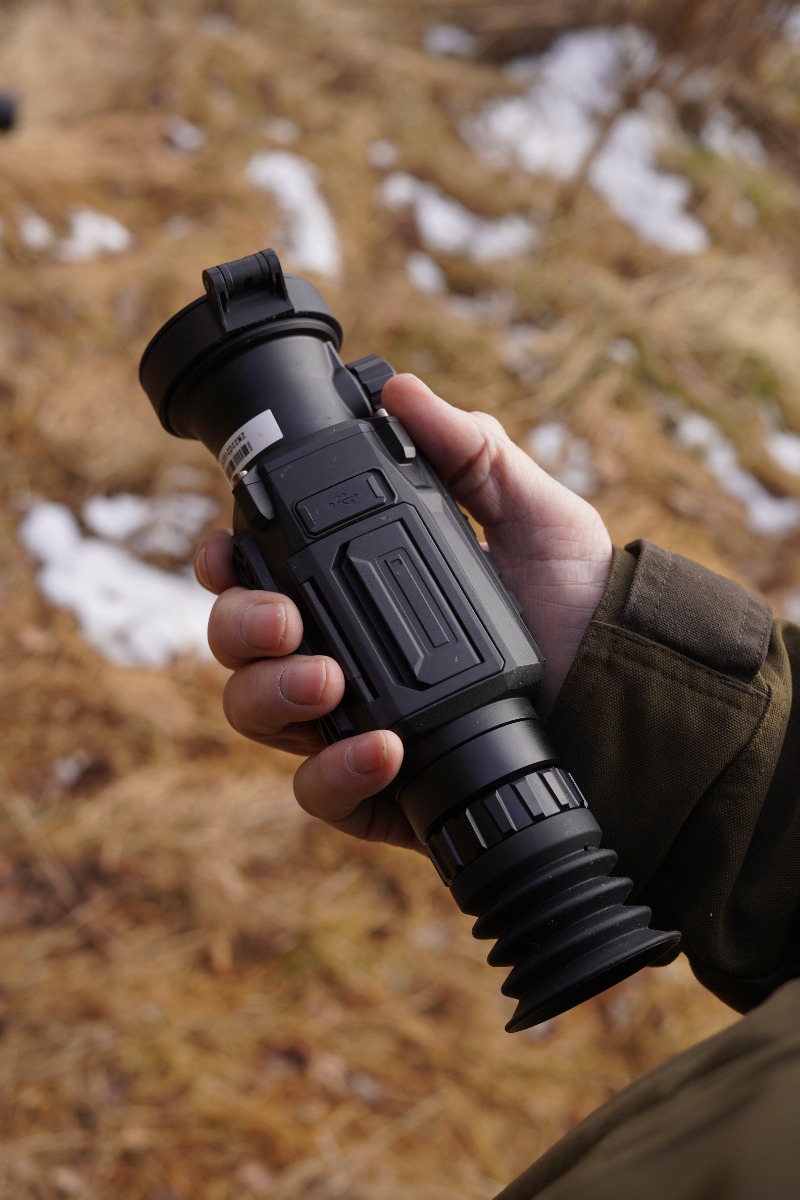 HIKMICRO Thunder 2.0 2.5x 19mm 35mK 256x192px 12µm Smart Thermal Weapon Scope with Rail